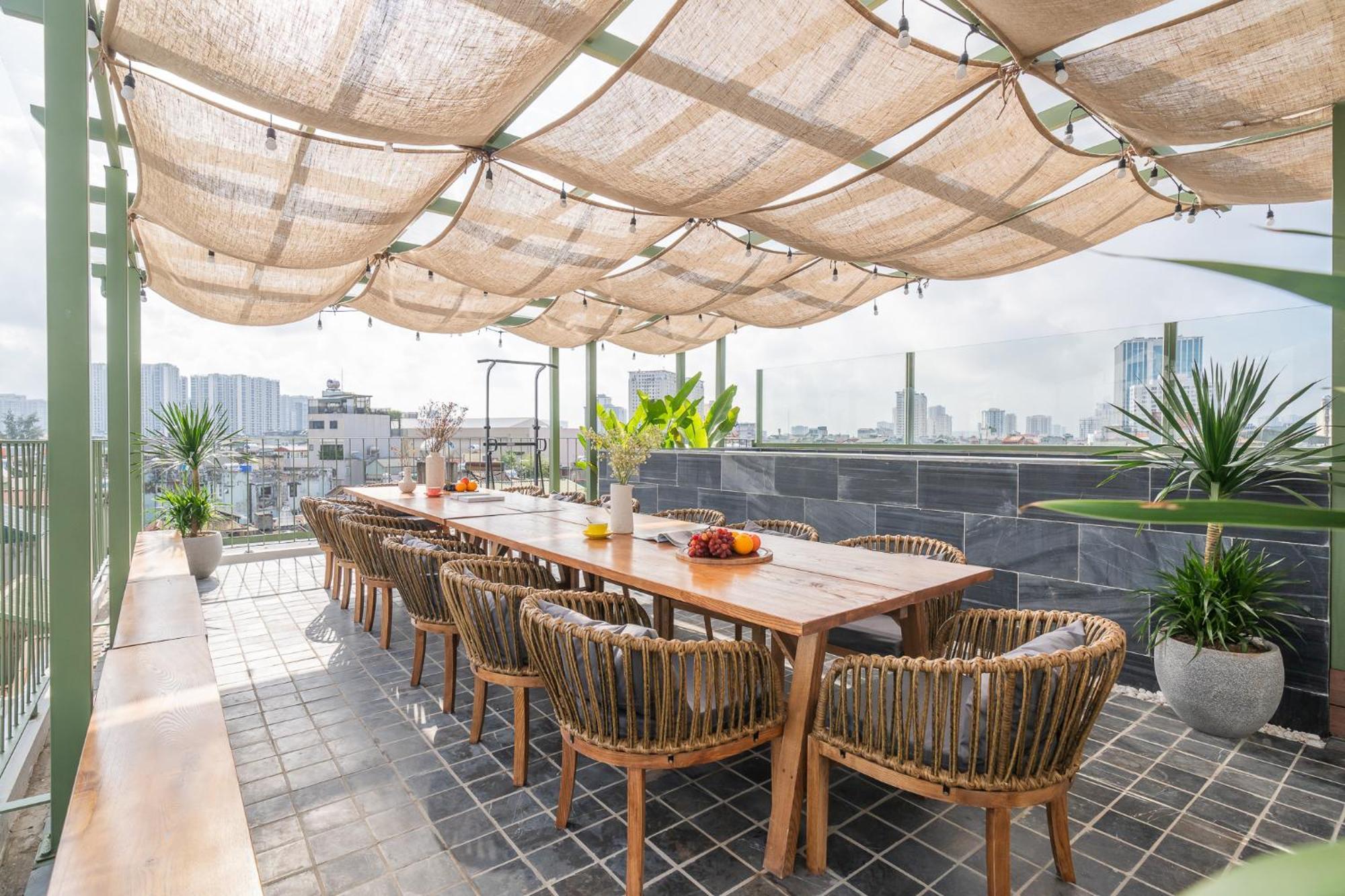 Căn hộ Chapman Residences-elevator-100m2 Rooftop-heart Of *